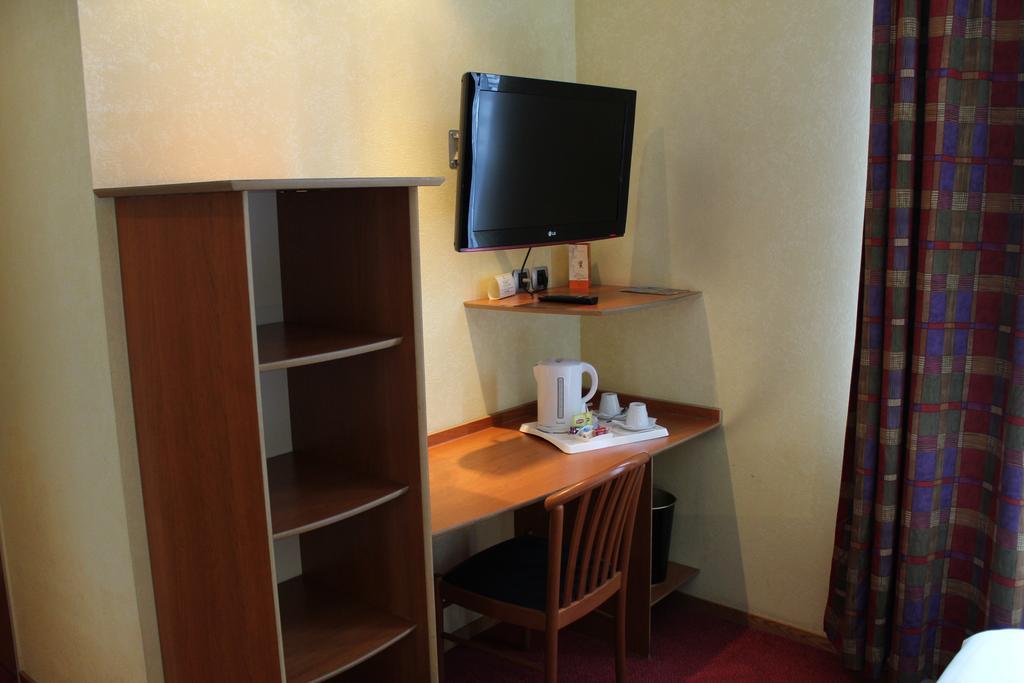 In Situ Hotel Valenciennes Esterno foto