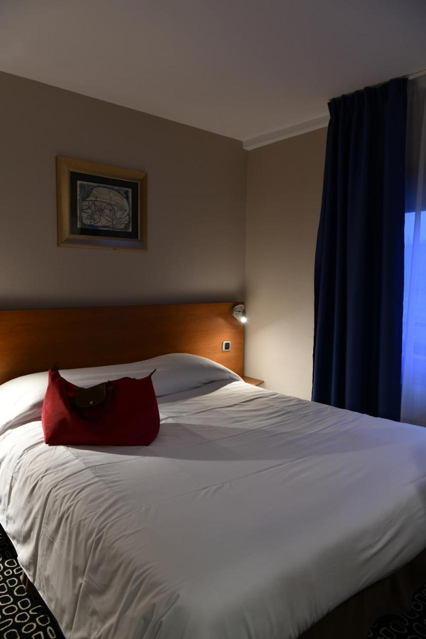 In Situ Hotel Valenciennes Esterno foto