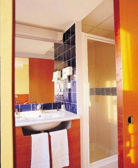 In Situ Hotel Valenciennes Esterno foto